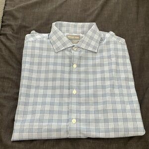 Michael Kors slim fit stretch, button-down large shirt. - NEW WITH TAGS